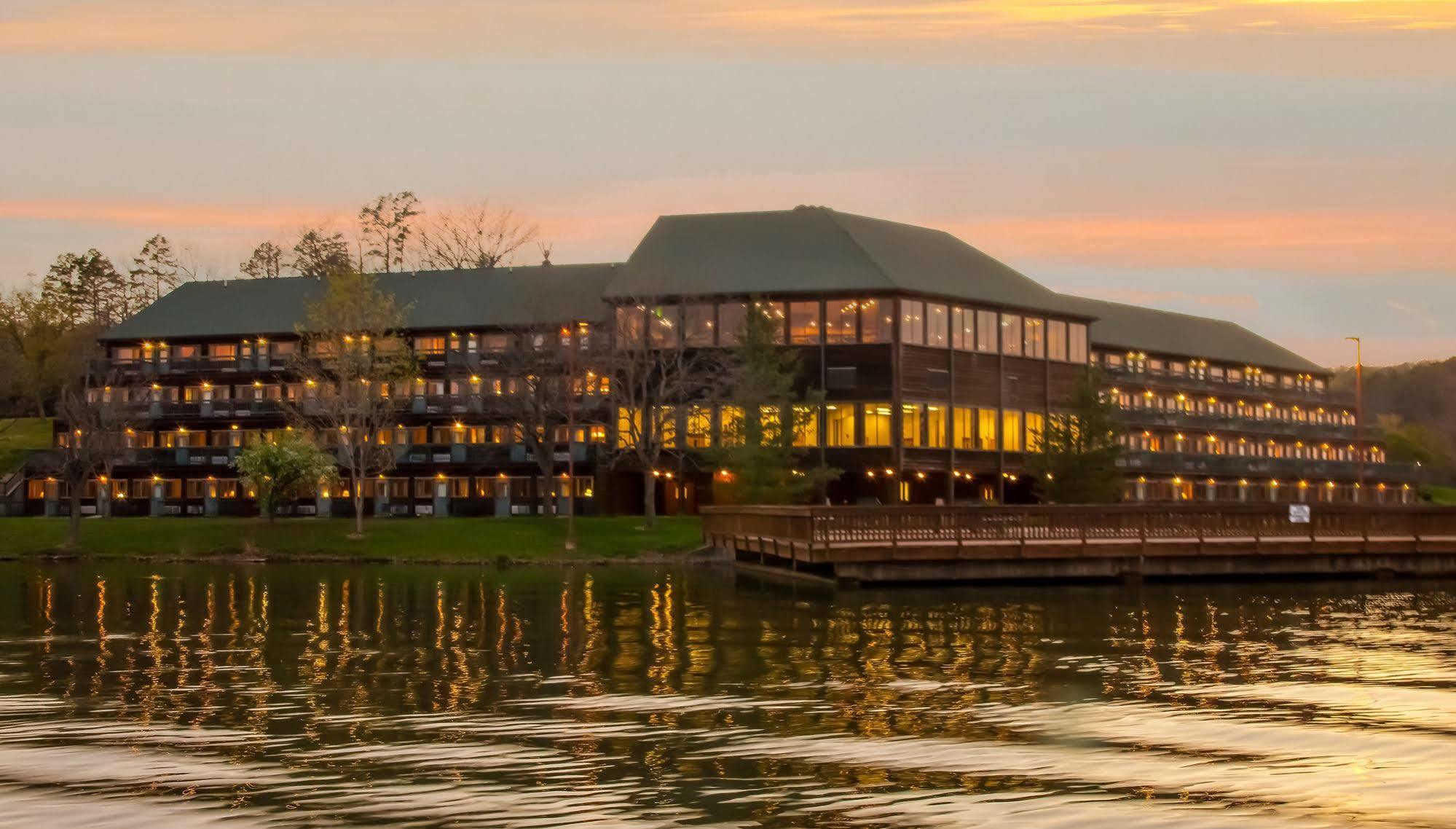 Ymca Trout Lodge Potosi Buitenkant foto
